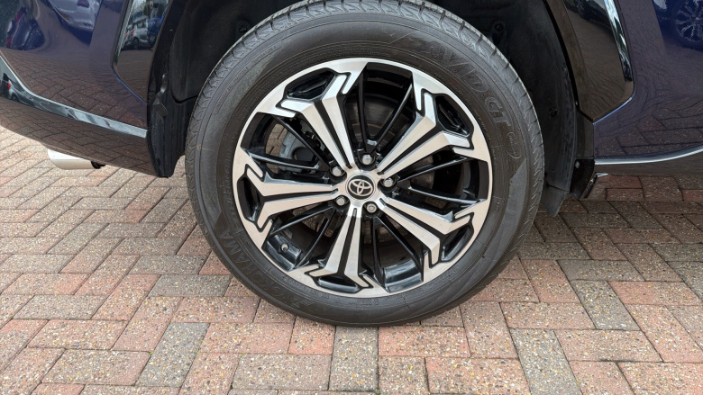 Toyota RAV4 2.5 PHEV Dynamic 5dr CVT Estate